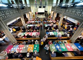 Buntes Treiben der Vesperkirche in der Martin-Luther-Kirche.	Foto: privat